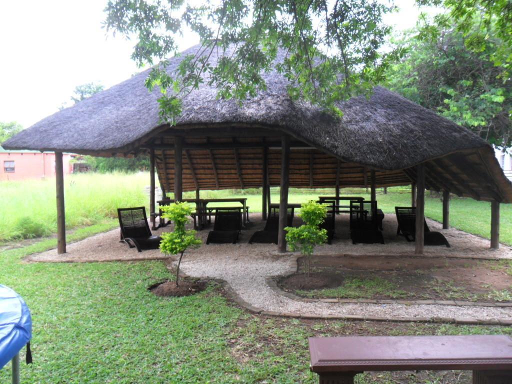 The Beverly Hills Guest Lodge Phalaborwa Exterior foto